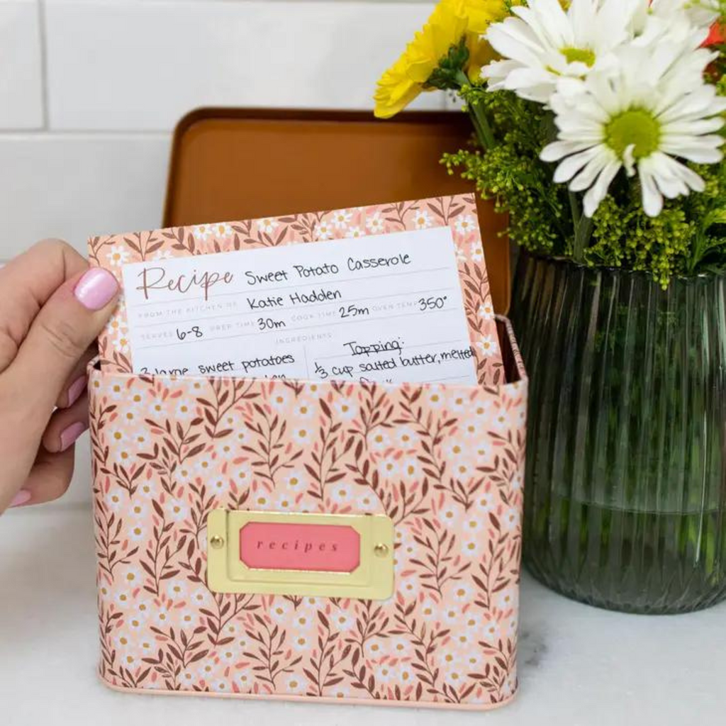 Tiny Floral Recipe Box